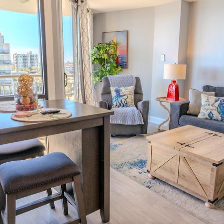 Ocean View Double Suite! Sleeps 4 Meridian Plaza 705 Myrtle Beach Exterior photo