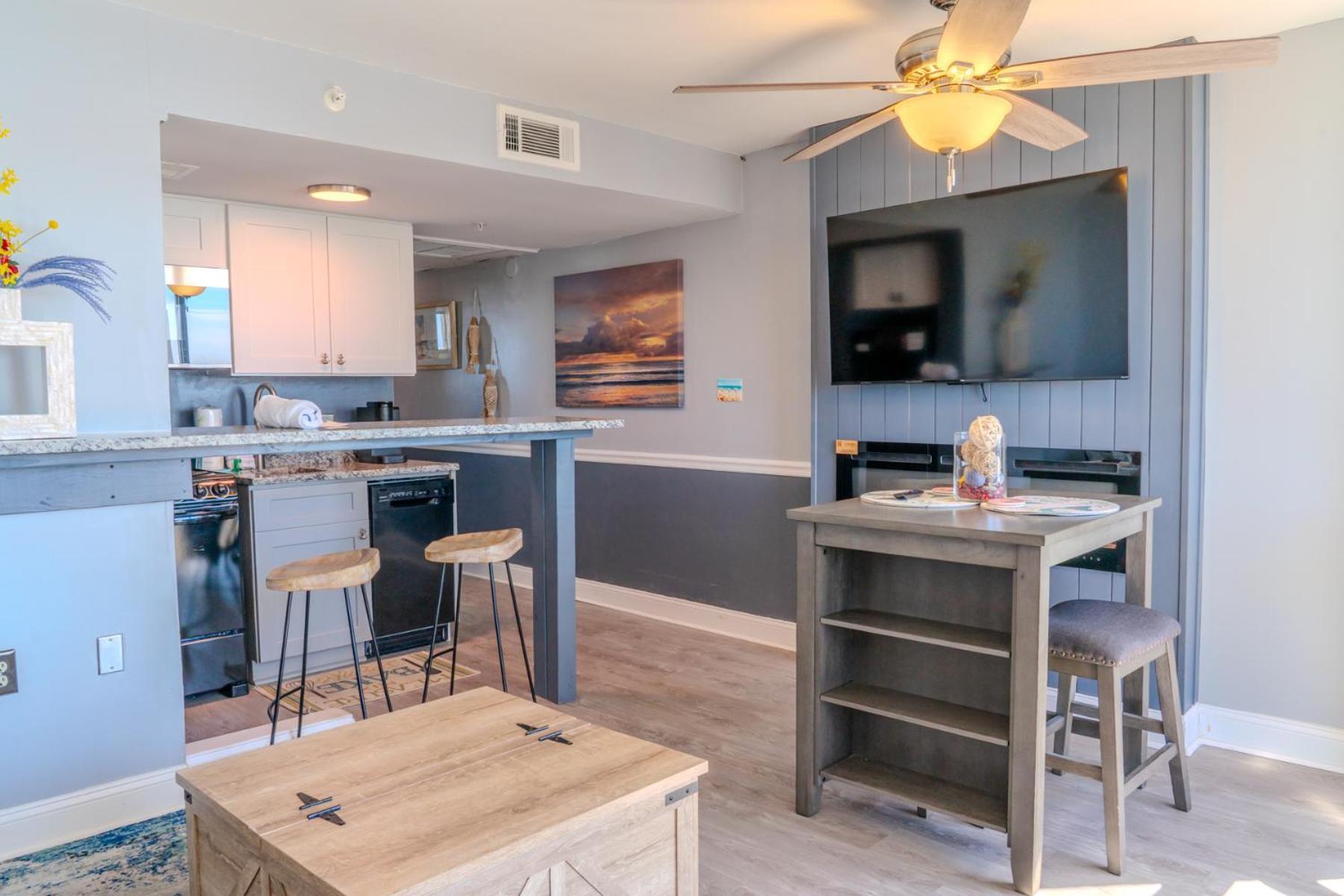 Ocean View Double Suite! Sleeps 4 Meridian Plaza 705 Myrtle Beach Exterior photo